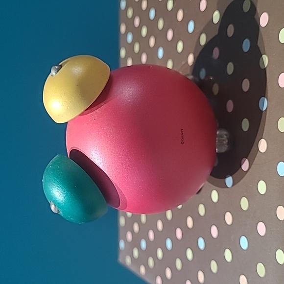 Mickey clock from Disneyland - Picture 2 of 4